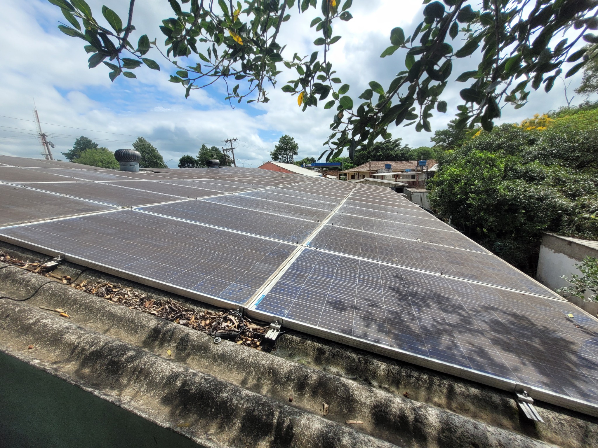 Manutenção de sistema fotovoltaico